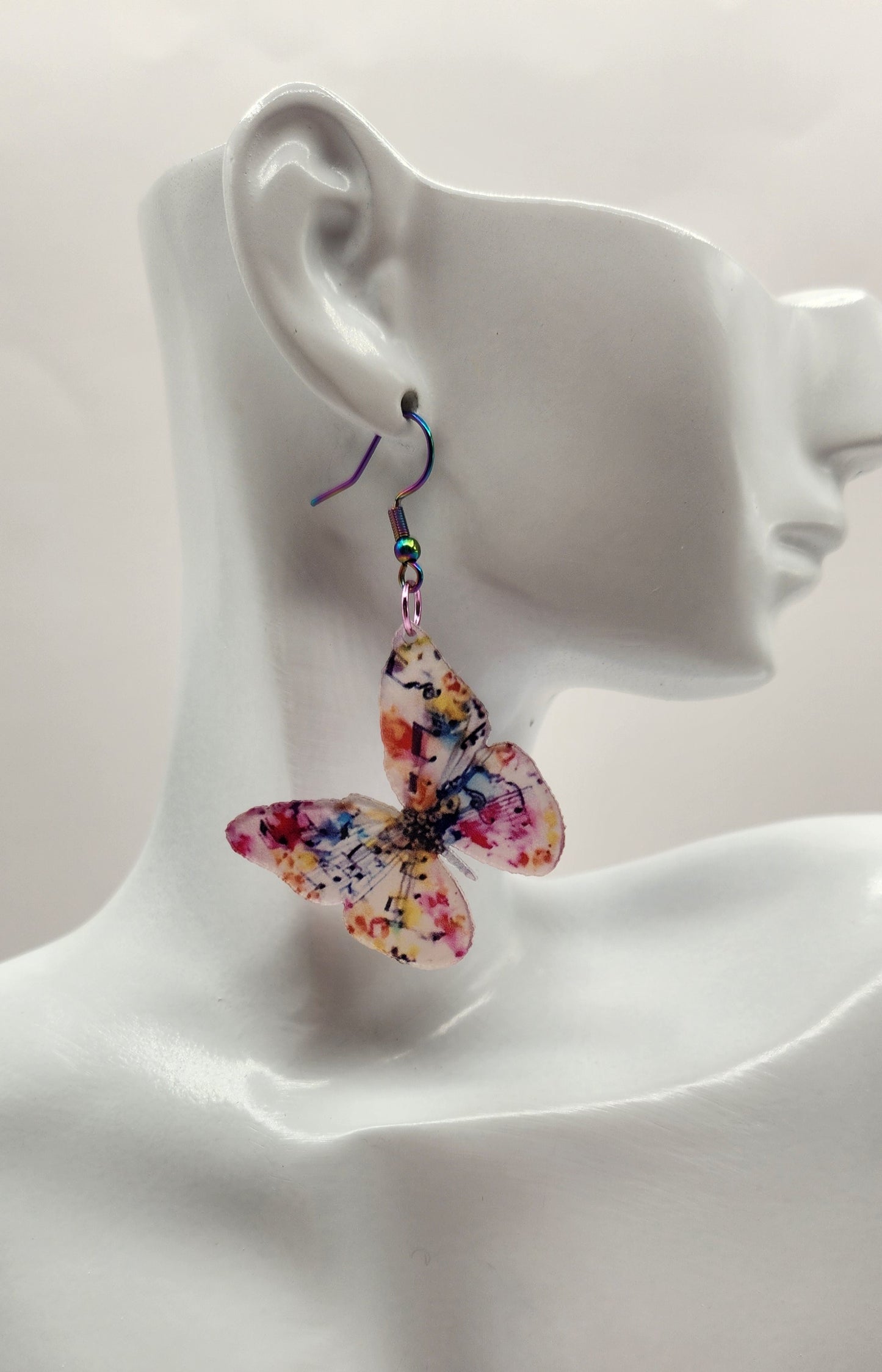 Pretty Gal Flutter Nature Earrings & Hair Clip Set