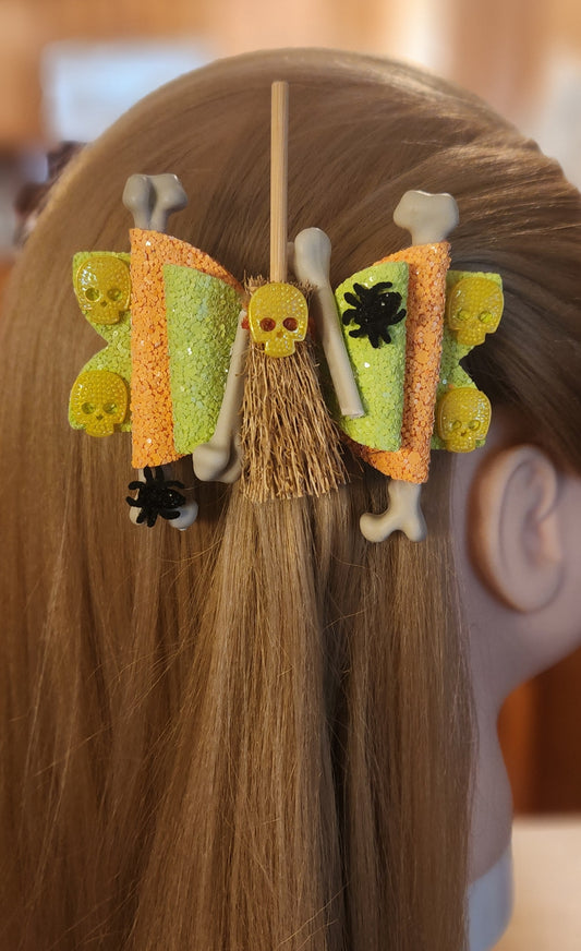 Witches' Broom & Rituals Hair Bow