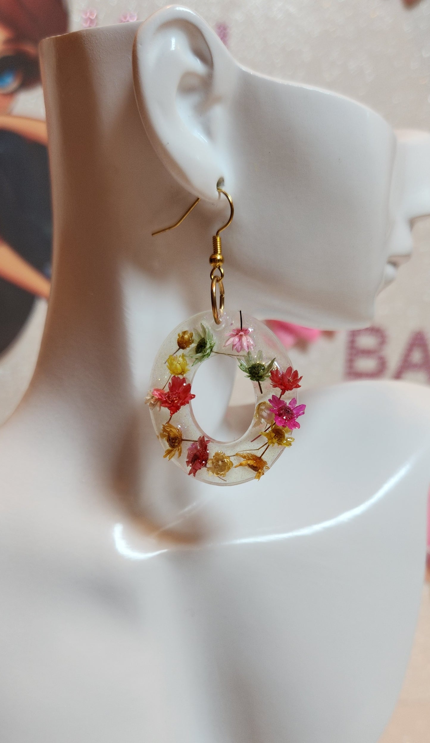 Hoop Earrings with Dried Mini Wild Flowers