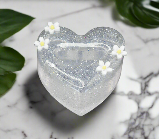 Glossy Glitter Heart Ring Holder