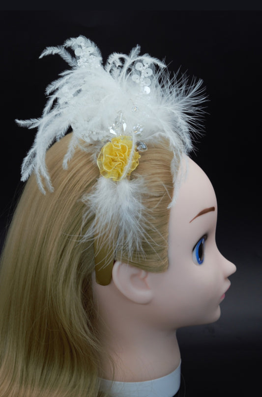 Alluring Vintage Gold Headband with Faux Feathers